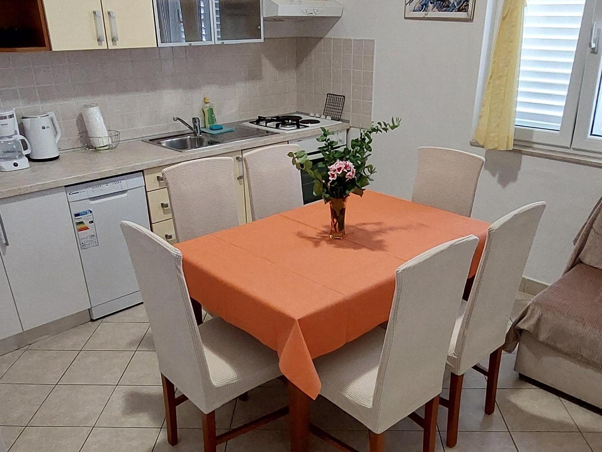 Apartmani Sonja Makarska Exterior photo