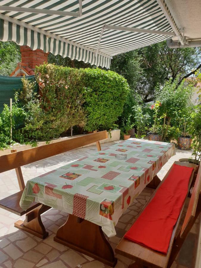 Apartmani Sonja Makarska Exterior photo